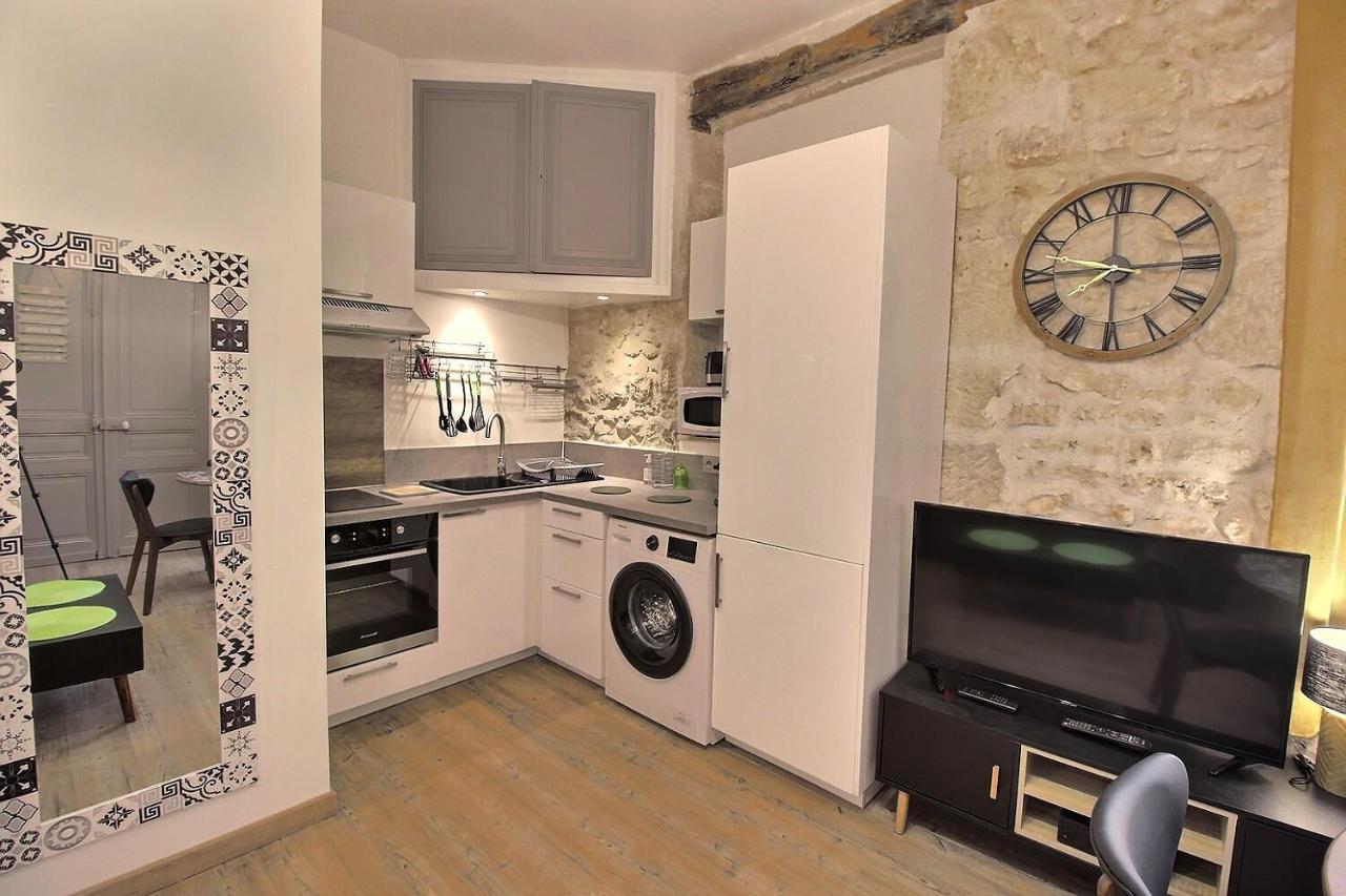 Appartement De Charme Dans Immeuble Haussmannien Périgueux Exteriör bild